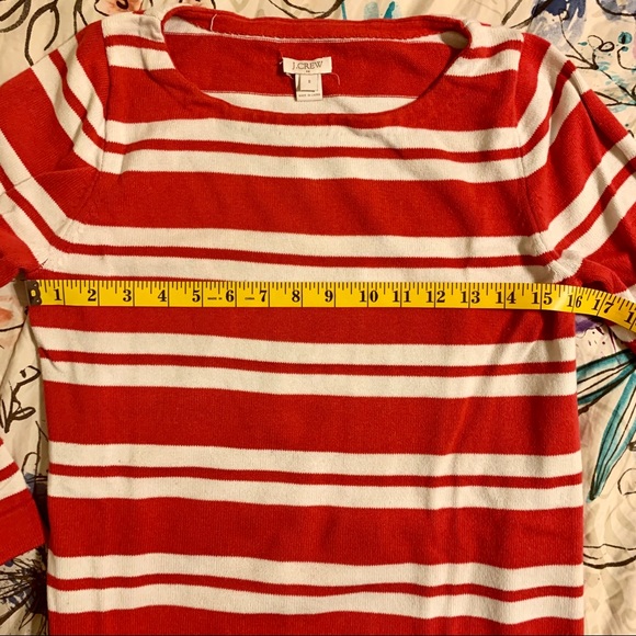 - 💜 Red and White Striped J. Crew Long Sleeved Top - Picture 3 of 5